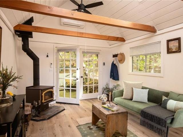 House for sale in Cedar Glen, California