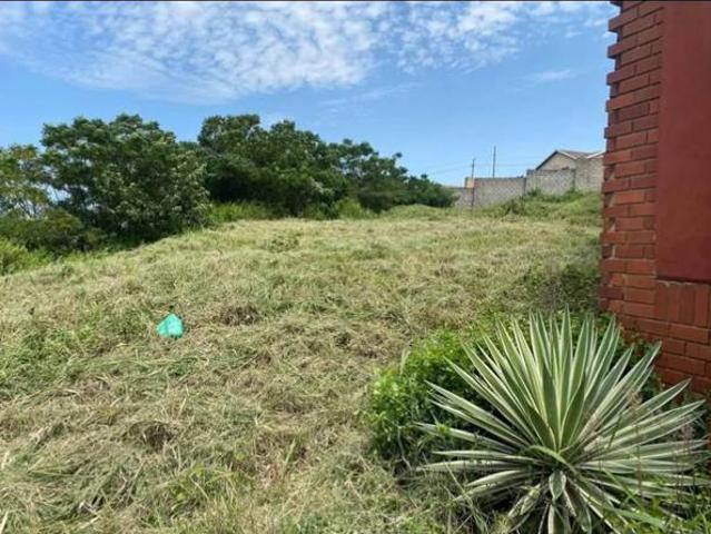 Land for sale in Tongaat Beach, Kwazulu-natal
