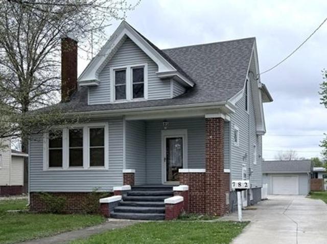 House for sale in Galesburg, Illinois