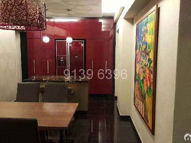 Apartment for sale in 19 North East, Hougang