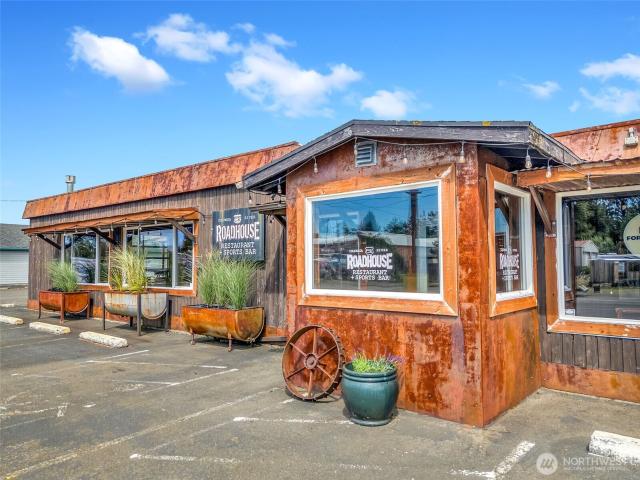 Commercial for sale in Chinook, Washington