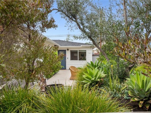 House for sale in Costa Mesa, California
