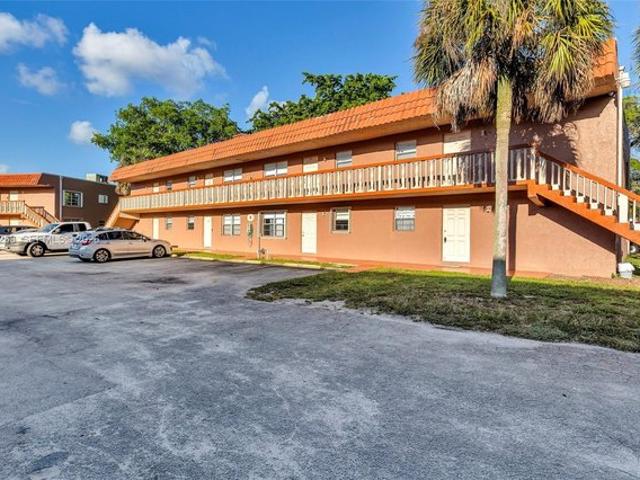 Condo for sale in Davie, Florida
