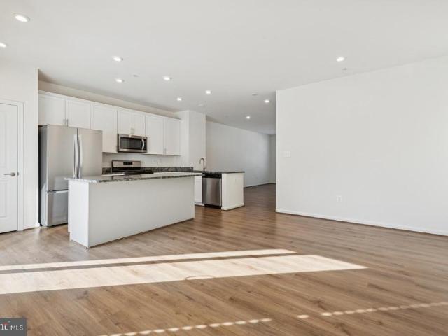 Townhouse for sale in Harmans, Maryland