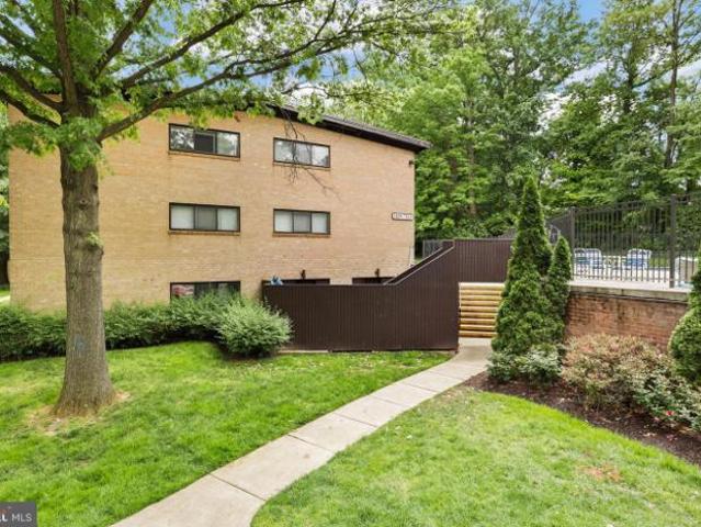 Condo for sale in Virginia