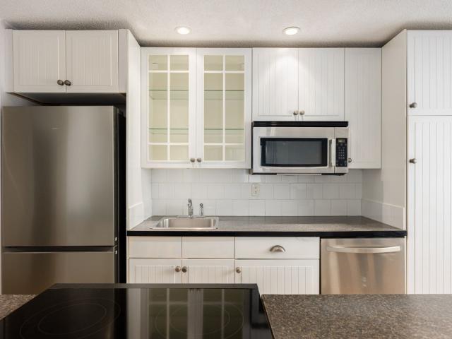 Apartment for rent in Brighouse Village, Richmond