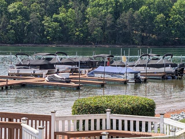 Condo for sale in Catawba, North Carolina