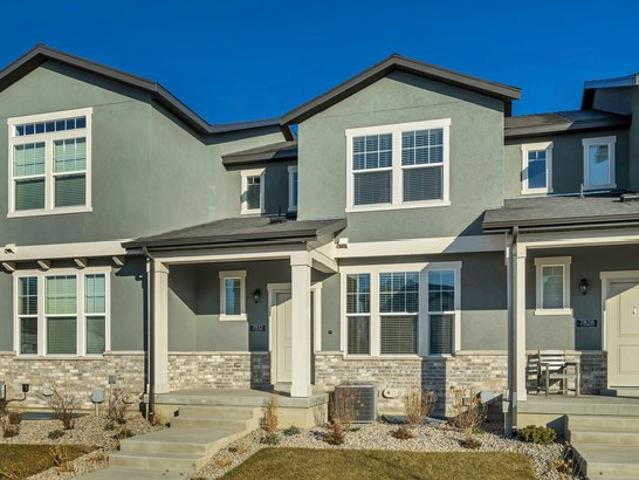 Townhouse for sale in Magna, Utah
