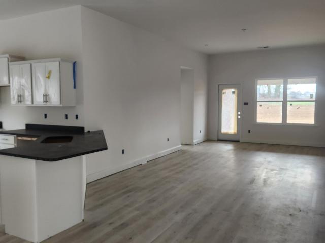 House for sale in Nesbit, Mississippi