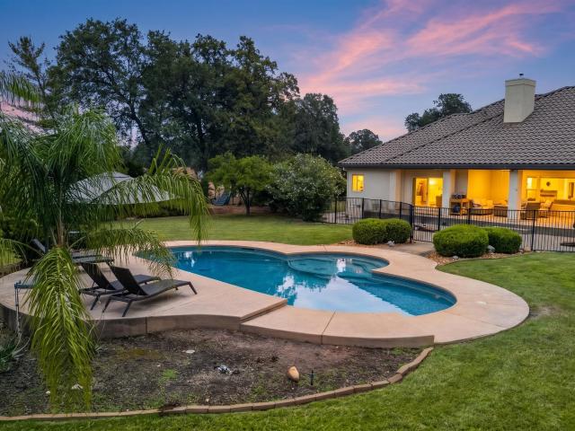 House for sale in Shasta, California