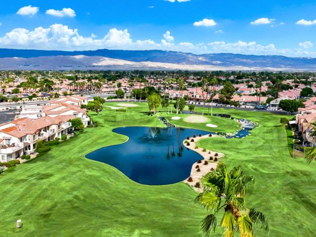 Condo for sale in La Quinta, California