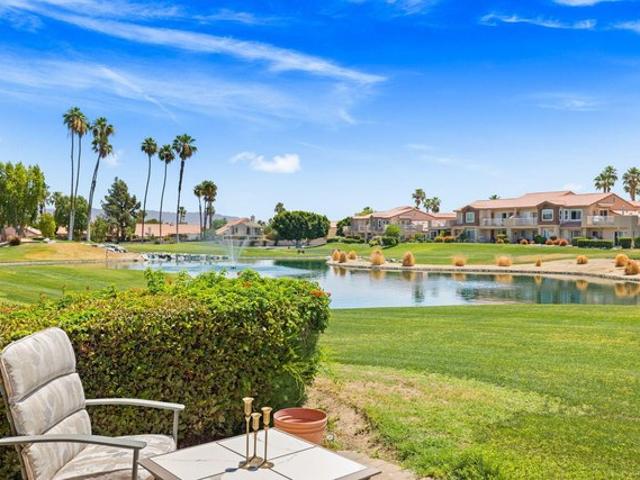 Condo for sale in La Quinta, California