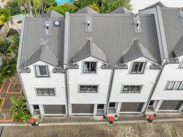 Townhouse for sale in Grey Lynn