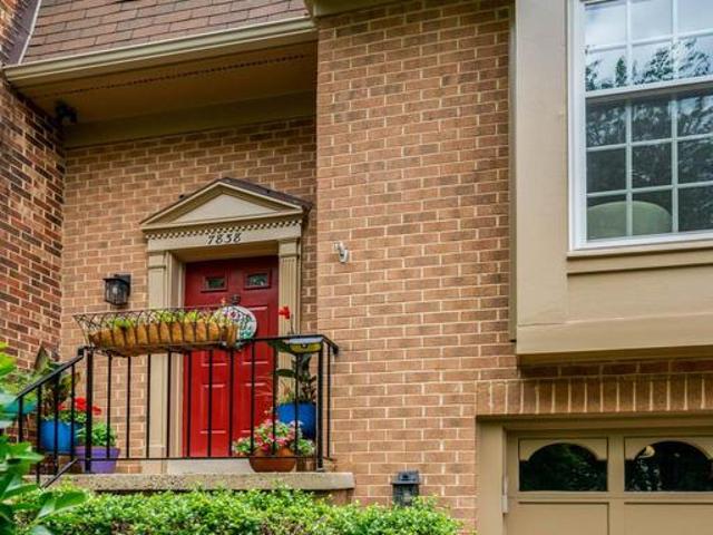 Townhouse for sale in Virginia