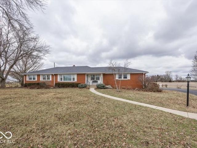 House for sale in New Palestine, Hancock County