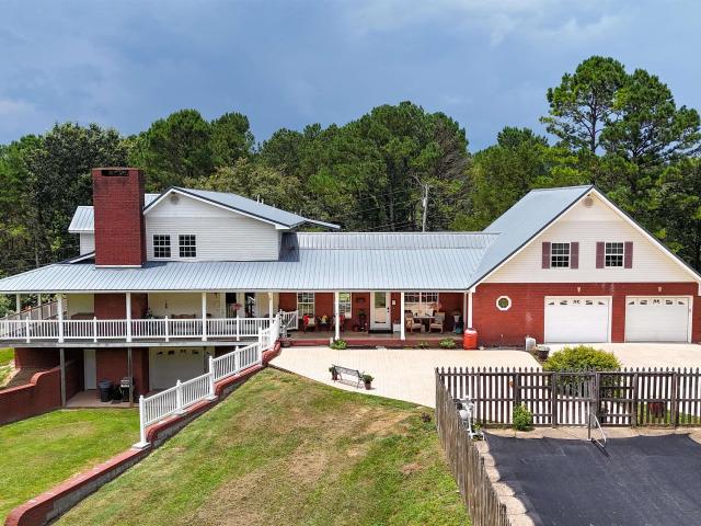House for sale in Hackleburg, Alabama
