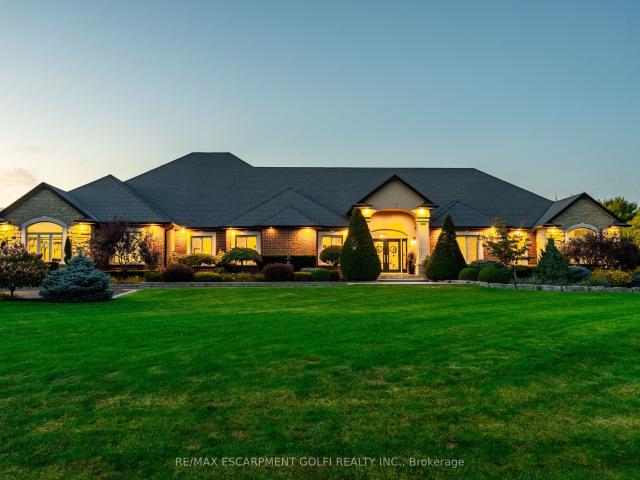 Farm for sale in Ancaster, Ontario