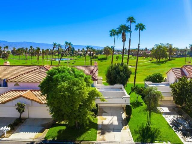 Condo for sale in Palm Desert, Riverside County