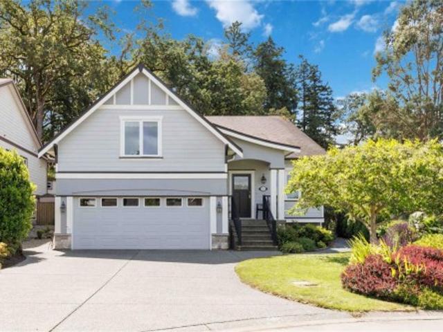 House for sale in Saanich, British Columbia