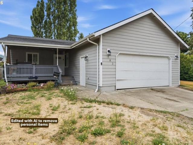 House for sale in Oregonia