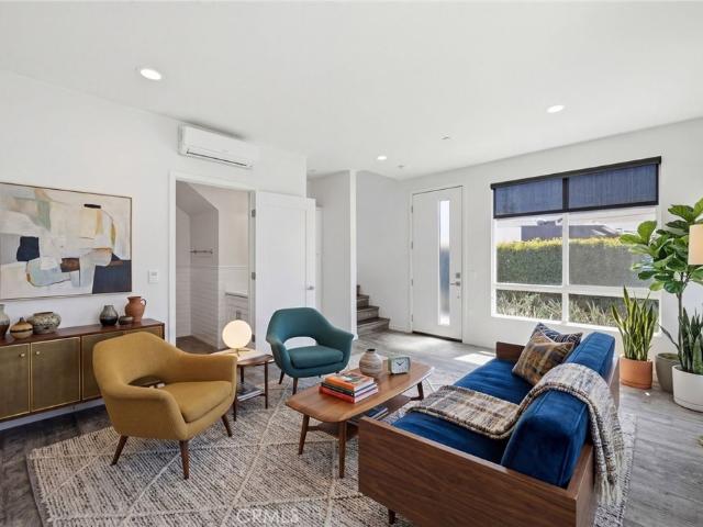 Condo for sale in Costa Mesa, California
