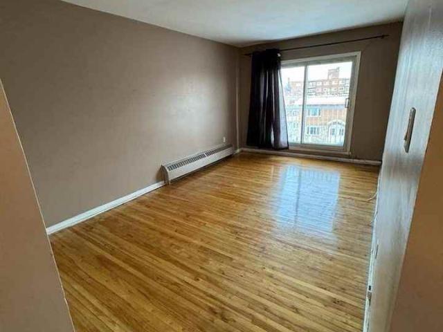 Apartment for rent in St. Leonard's, Quebec