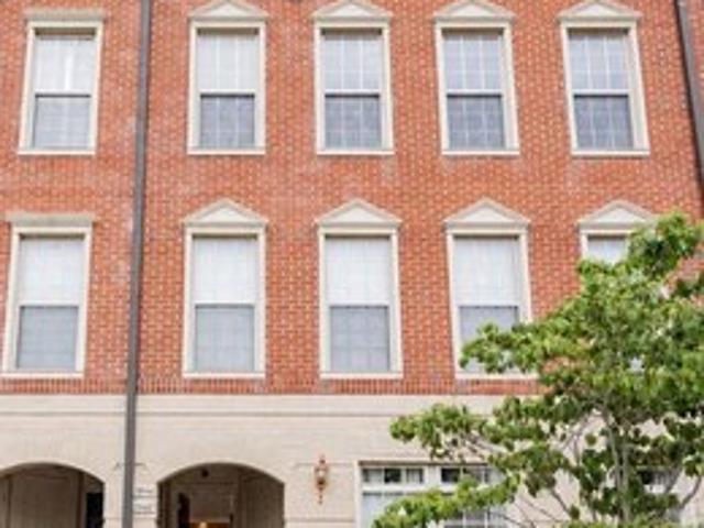 Condo for sale in Virginia