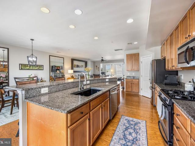 Condo for sale in Virginia