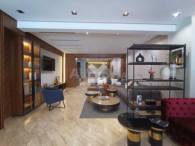 Local commercial vente à Anfa, Gharb-Chrarda-Beni Hssen