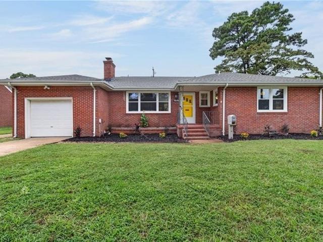 House for sale in Camellia Shores, Norfolk