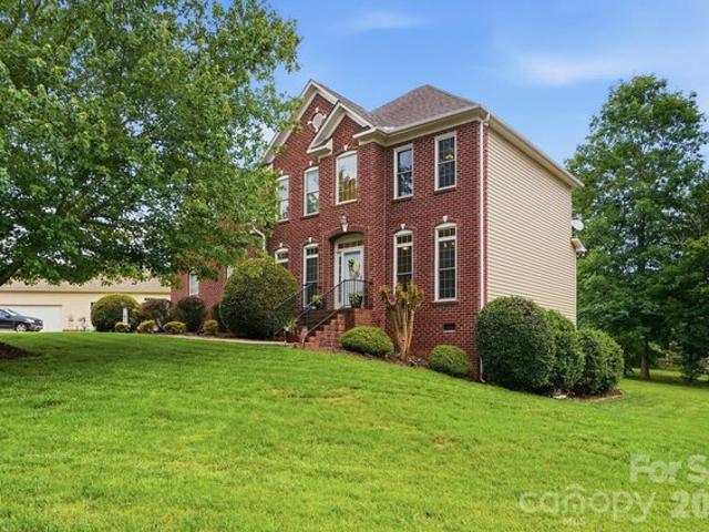 House for sale in Stanley, North Carolina