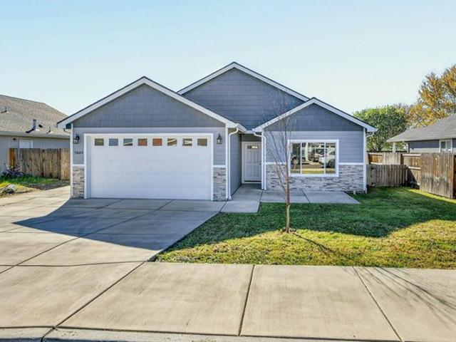 House for sale in Oregonia