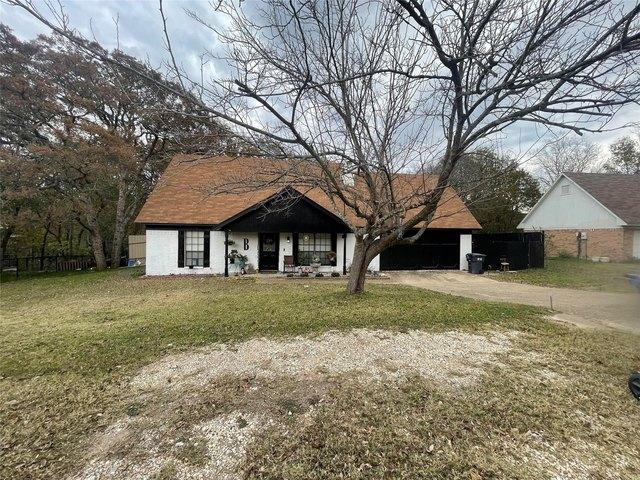 House for sale in Woodway, Texas