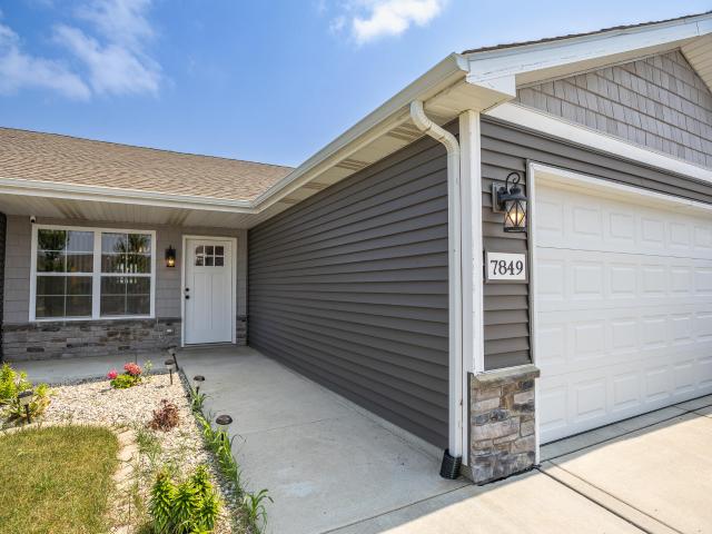 House for sale in Merrillville, Indiana
