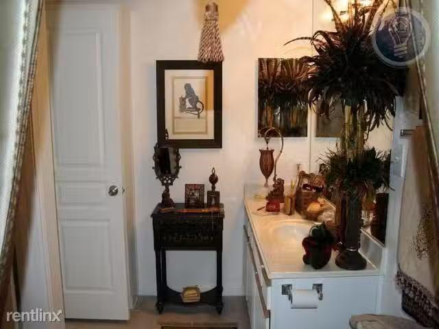 Condo for rent in Houston