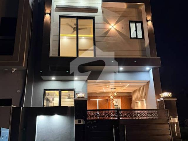 House for sale in لاہور, لاہور ڈویژن