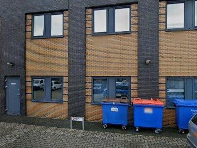 Bedrijfspand te huur in Hoofddorp, Noord Holland