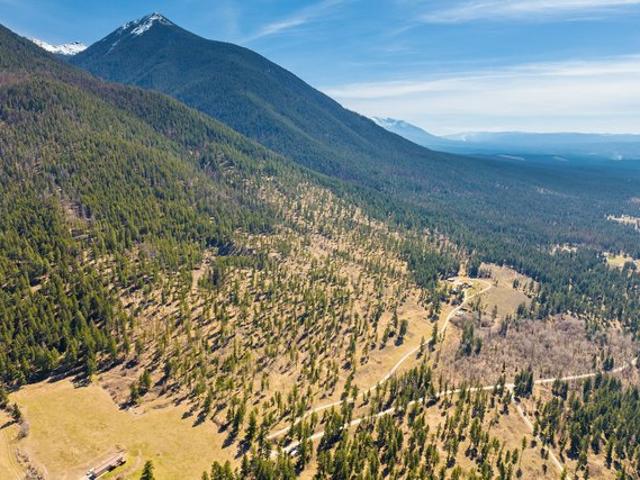 House for sale in Eureka, Montana