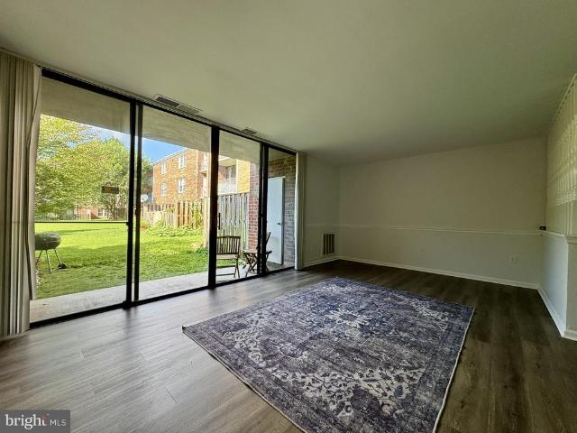 Condo for sale in Gaithersburg, Maryland