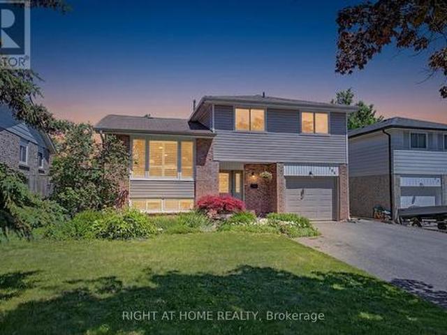 House for sale in Centennial, Oshawa