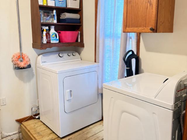 House for sale in Pontiac, Livingston County