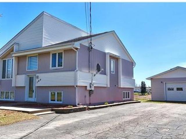 House for sale in Beresford