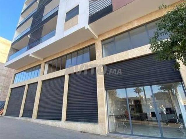 Local commercial vente à Anfa, Gharb-Chrarda-Beni Hssen
