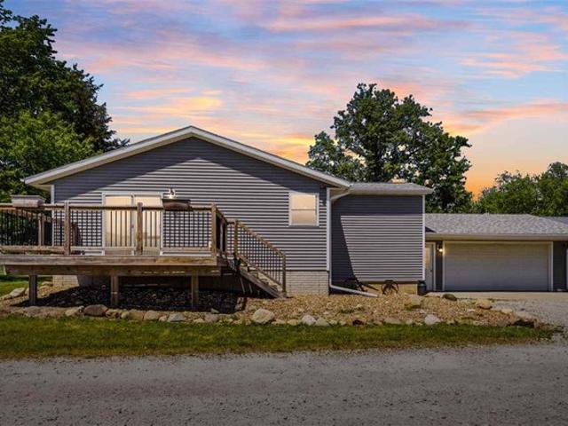 House for sale in Blairstown, Iowa