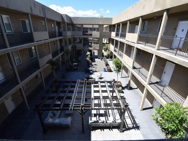 Apartment for rent in Sherman Oaks Neighborhood Council District, Los Angeles