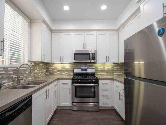 Apartment for rent in Sherman Oaks Neighborhood Council District, Canoga Park