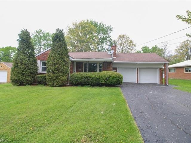 House for sale in Poland, Ohio