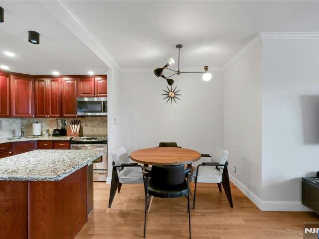 Condo for sale in Hudson, New Jersey