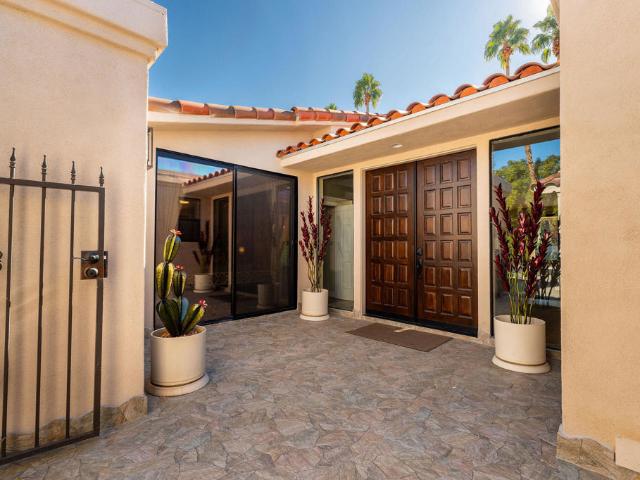 Condo for sale in Indian Wells, California