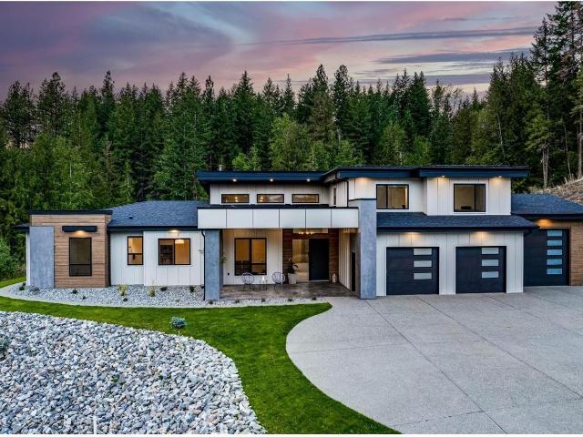 House for sale in Vernon, British Columbia